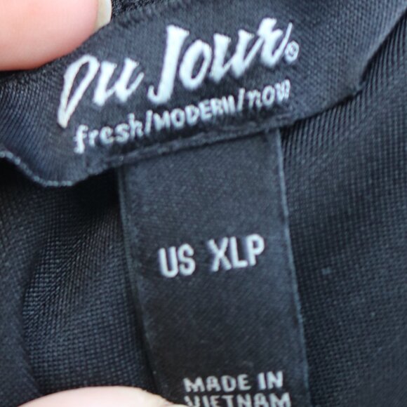 Du Jour Petite Black V-Neck Flutter Sleeve Wide Leg Stretch Crepep Romper Sz XLP - Picture 8 of 9